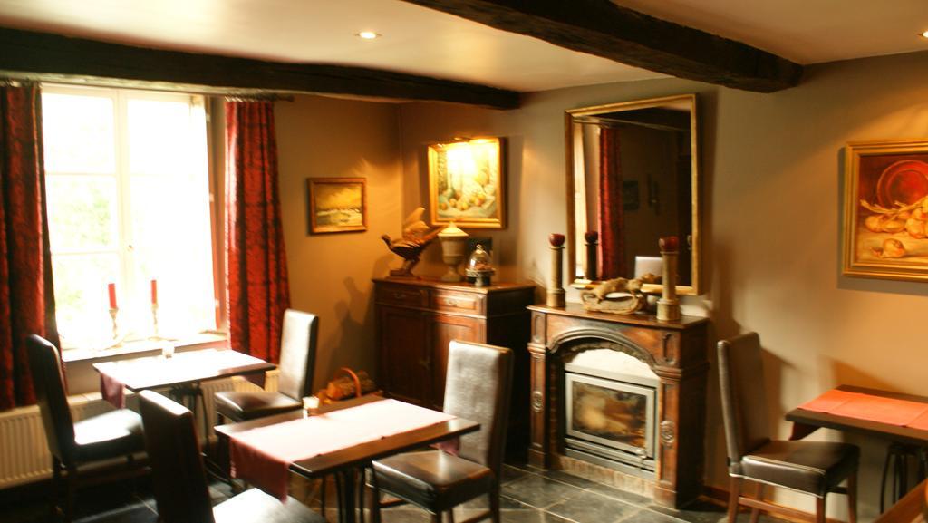 B&B Le Secret Du Bois Bourseigne-Vieille Екстер'єр фото