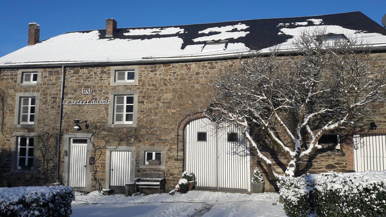 B&B Le Secret Du Bois Bourseigne-Vieille Екстер'єр фото